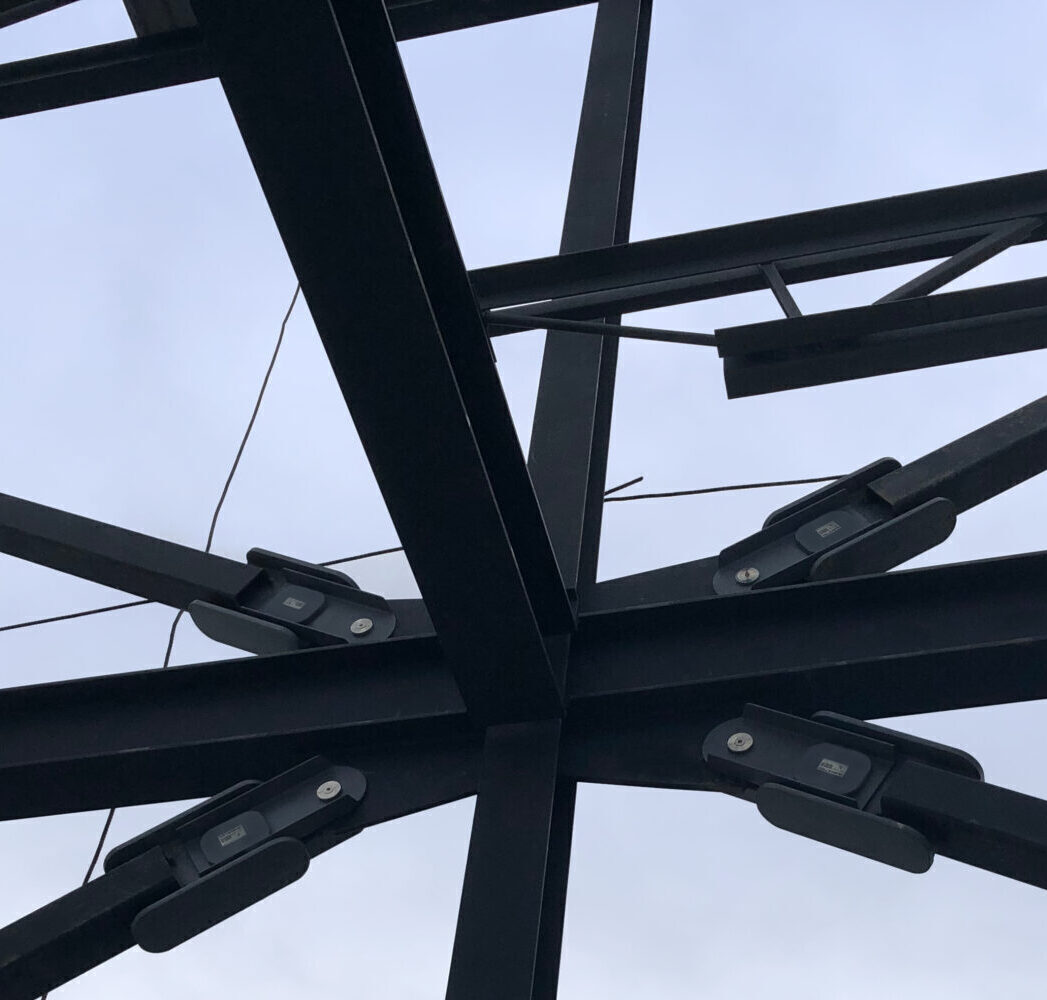 Seismic-Brakes-in-X-2048x1536