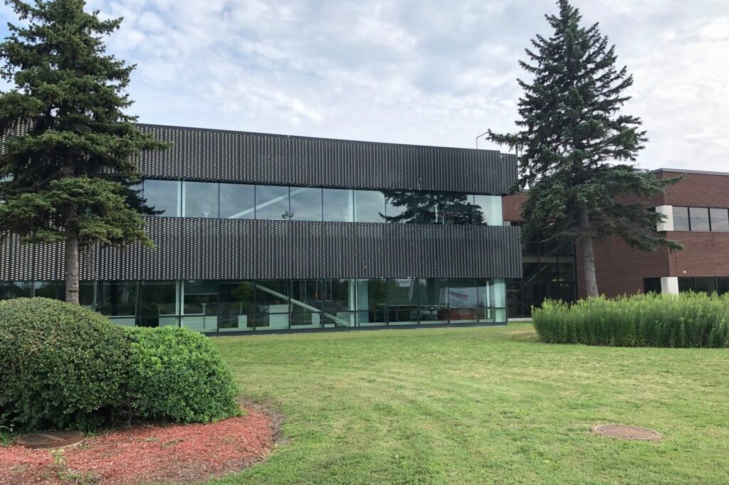 Yielding-restrained-brace-YRB-with-seismic-brake-in-an-industrial-building-2-1-1024x768